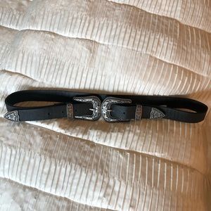 B Low the Belt style belt